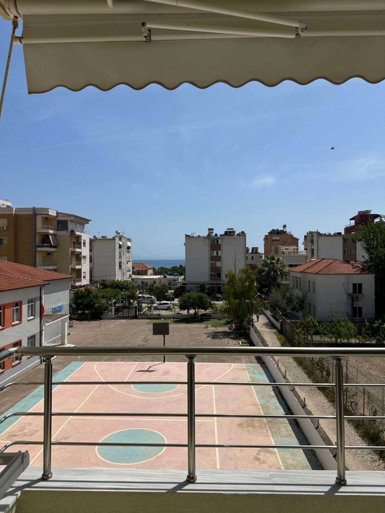Apartments Piazza ฮีมาเรอ ภายนอก รูปภาพ